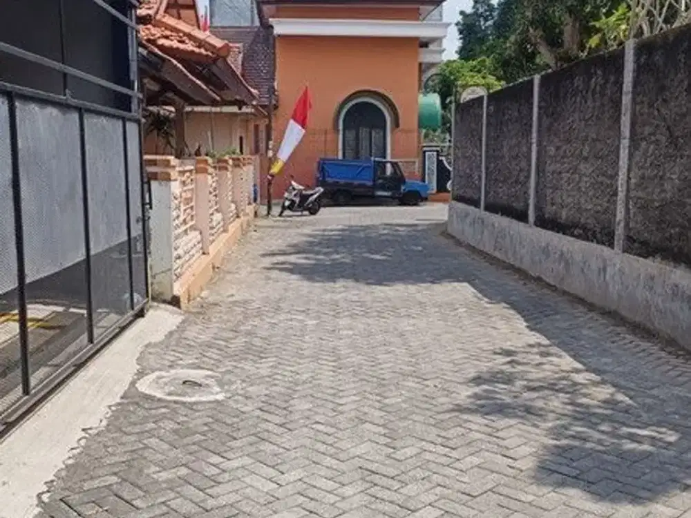Tanah Pekarangan Luas 660 Meter Persegi Lokasi Premium Dekat Kampus UGM