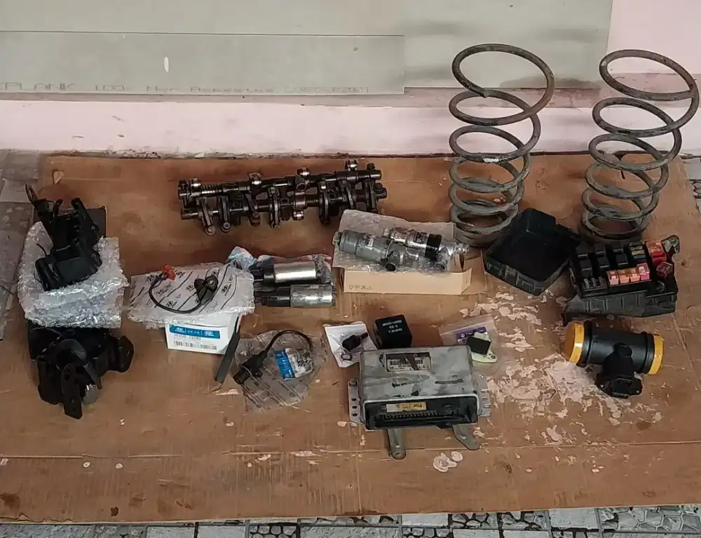 Sparepart bekas hyundai accent