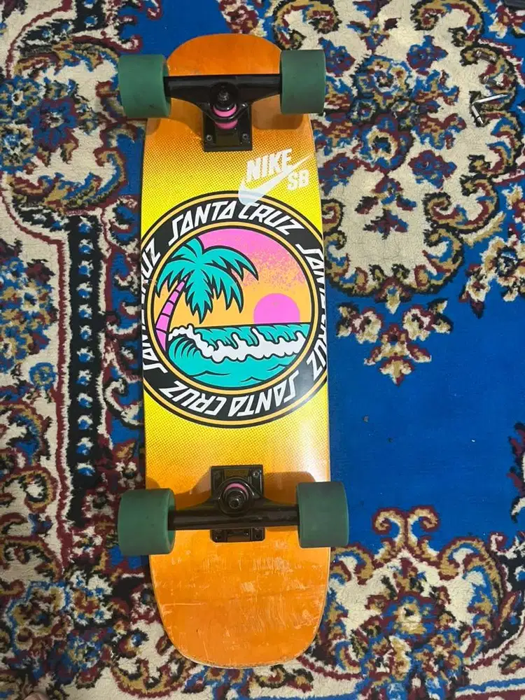 Cruizer Santa Cruz skateboard