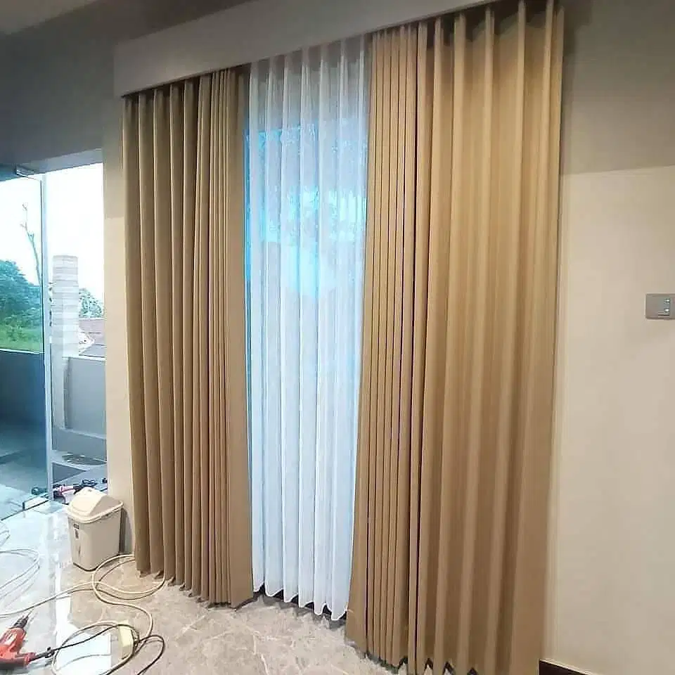 Jasa Pasang Gorden Custom Wallpaper Dinding 3D Gordyn Hordeng Korden
