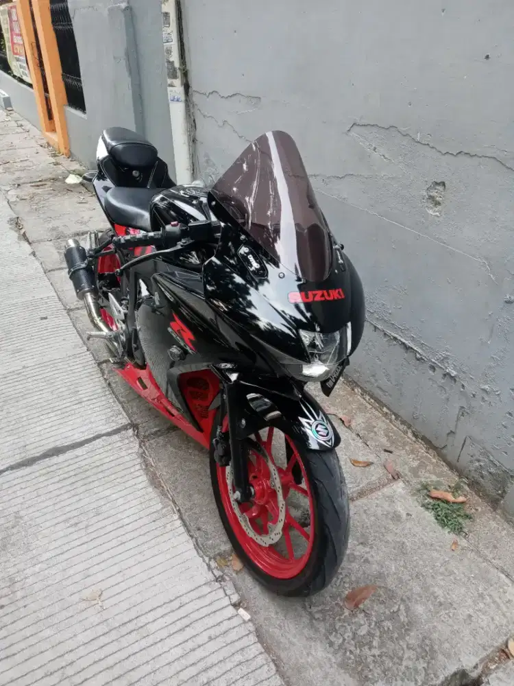 SUZUKI GSX cc150 THN 2019 MULUS