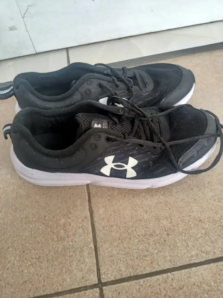Sepatu,,mantan,,