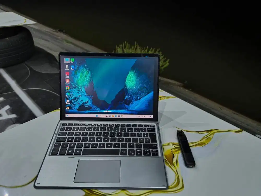 Laptop Dell Latitude 7200 2In 1