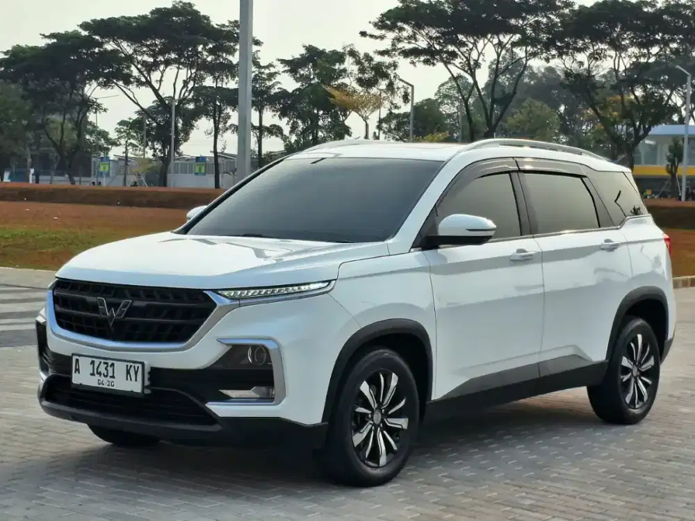 Wuling Almaz Exclusive 1.5 Automatic 2020 Bensin Putih Metalik