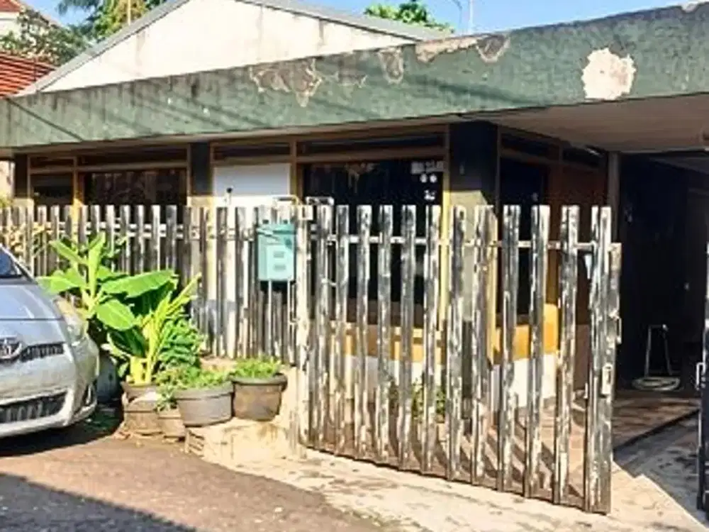 Rumah Siap Huni 1 Lantai Lokasi Strategis di Pasar Minggu, Jaksel - SHM