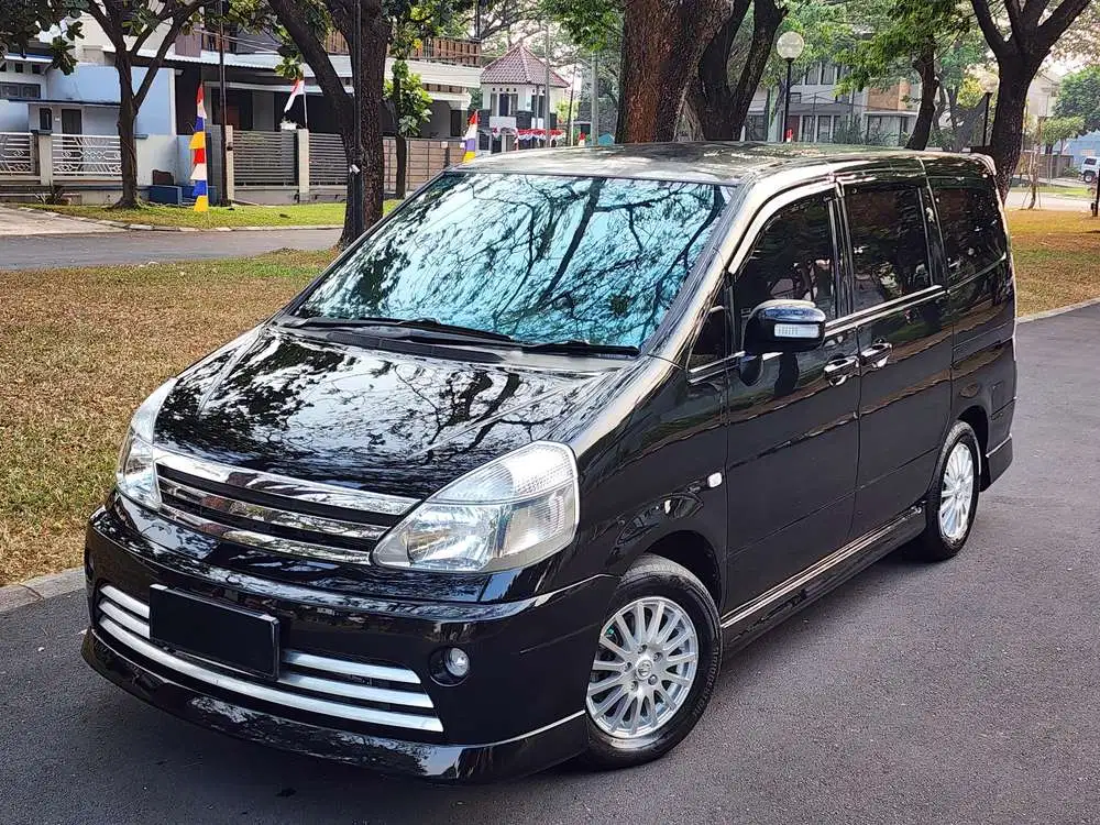 Nissan Serena 2010 Bensin
