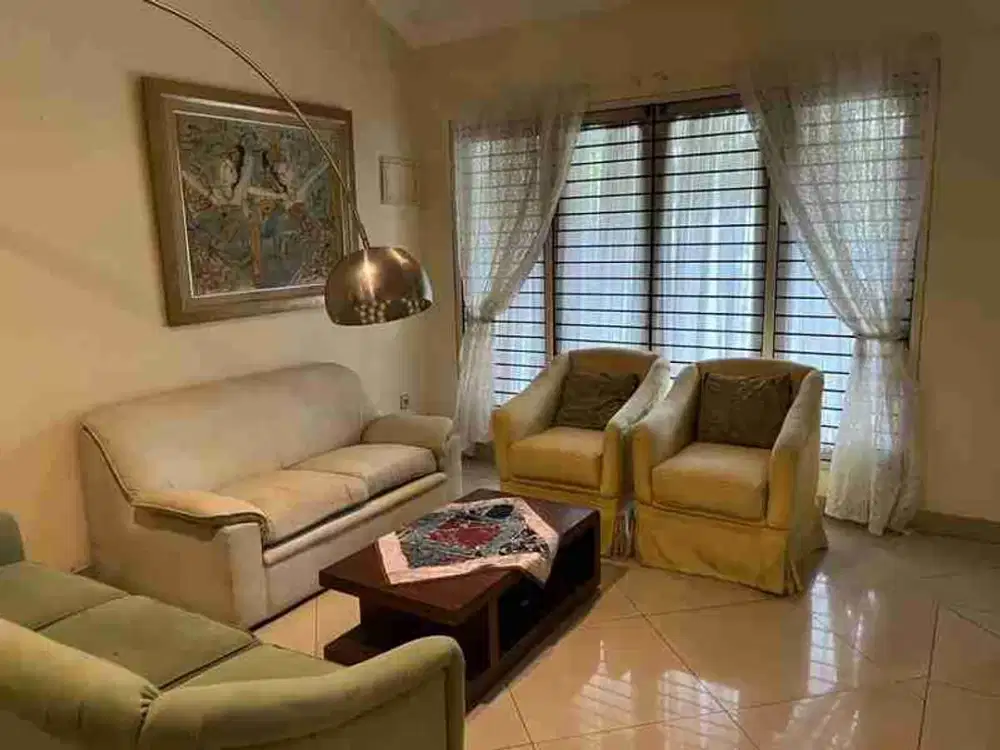 Di jual rumah cantik di kartika alam III pondok indah