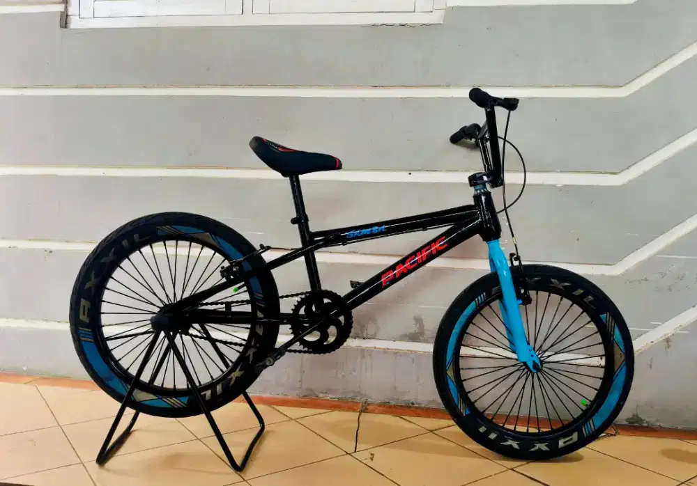 Sepeda BMX merek decal Pacific uk'20 hrg 550rb net