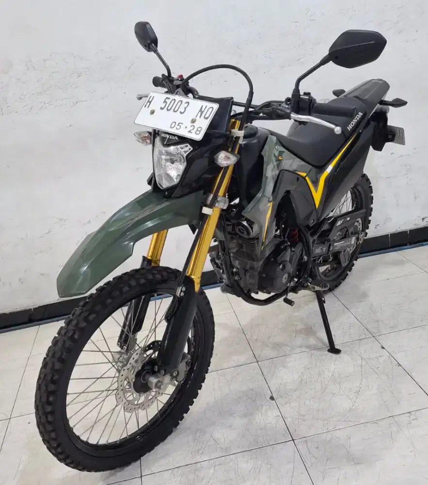 CRF 150 Tahun 2023