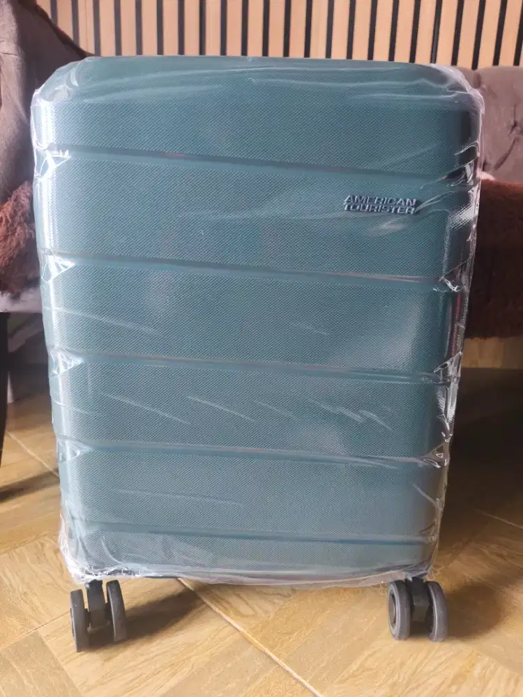 American tourister Air Move Spinner 55 / 20 jungle green