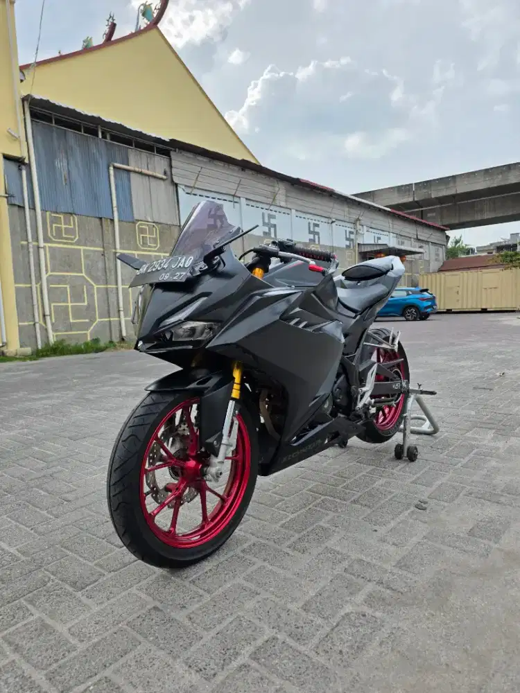 Honda New CBR 150RR ABS Hitam 2022