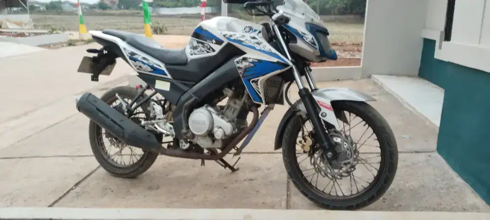 Jual vixion tahun 2014 sehat dan siap bawa ngebut
