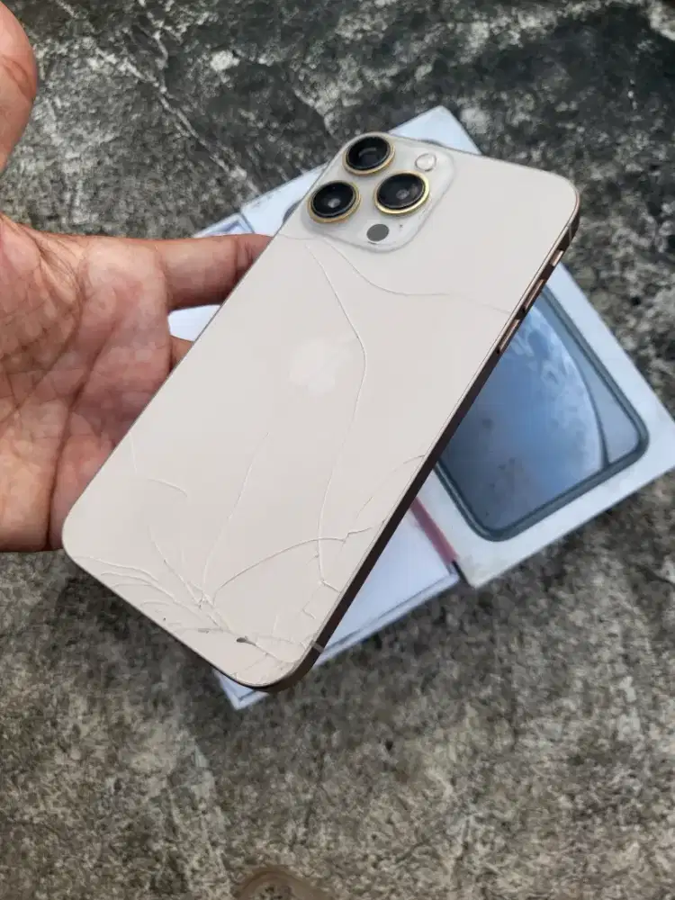 Iphone housing 128gb fullset Tt/bt