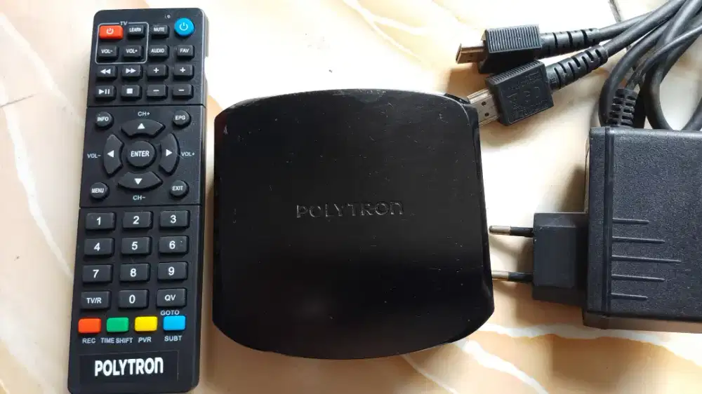 STB DIGITAL POLYTRON - PDV 700T2