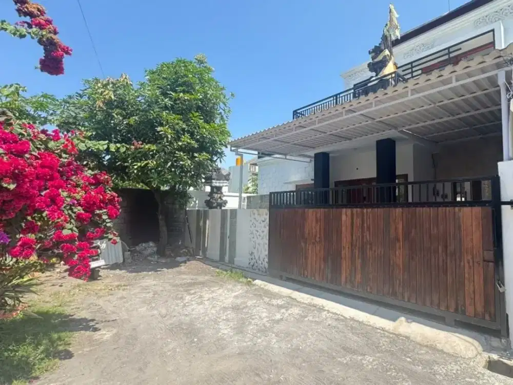 Buruan! Dijual MURAH Rumah Bagus di Jalan Tukad Badung, Renon