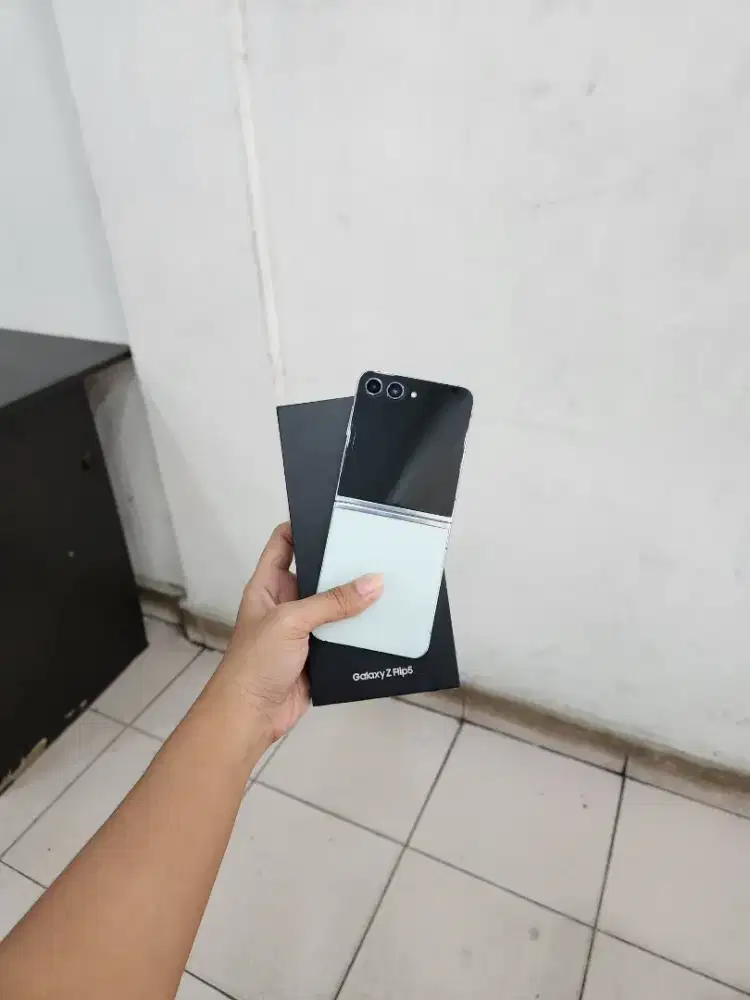 Samsung Z Flip 5 512Gb - resmi #Relax