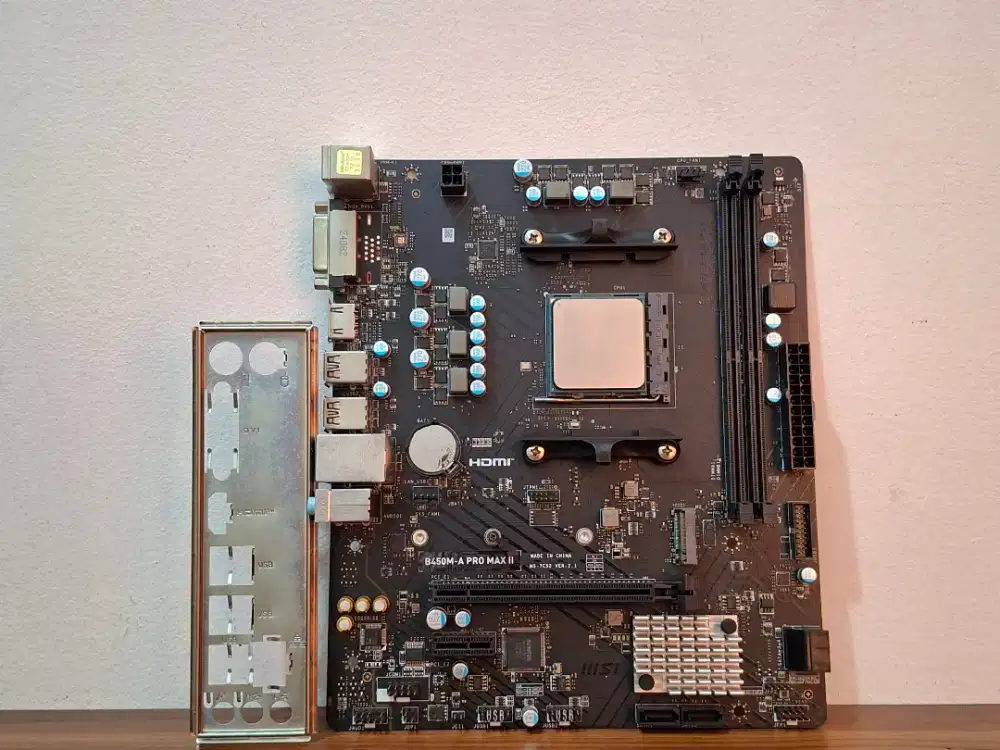MOTHERBOARD B450M A PRO MAX II + PROCESOR AMD RYZEN 5 2600 SECOND