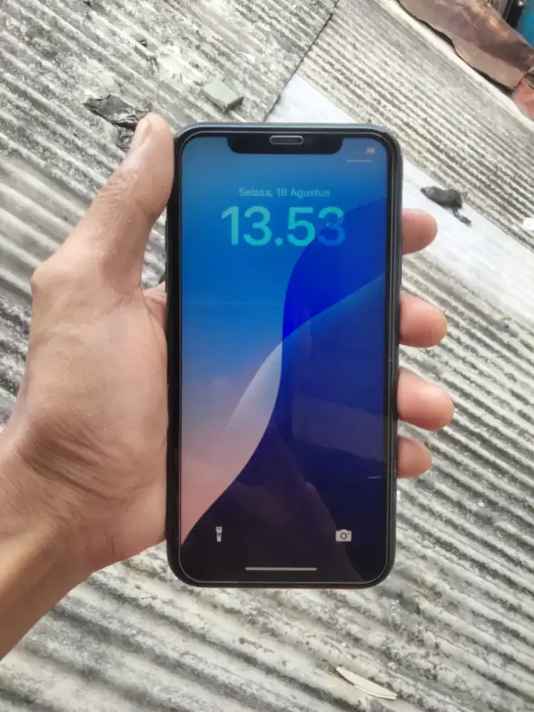 iPhone xr 64gb iBox