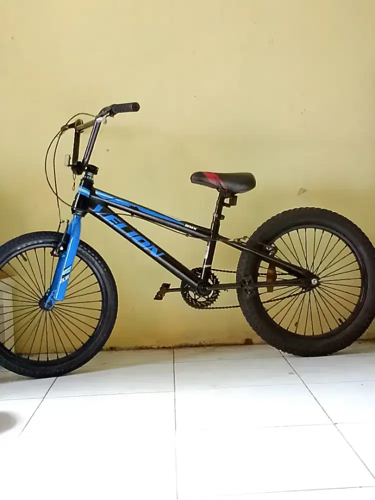Dijual sepeda BMX Velion UMR 8-12thn