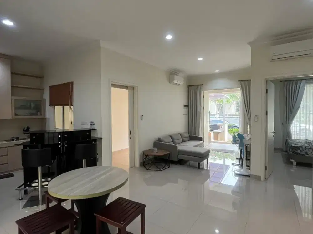 RUMAH SEMI FURNISH BELUM PERNAH DIHUNI, DEPAN CLUB HOUSE Flamingo, The Spring Gading Serpong