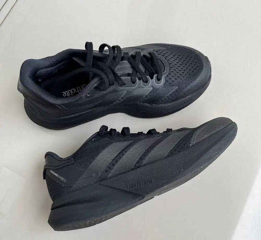 Sepatu Lari Adidas Duramo Speed