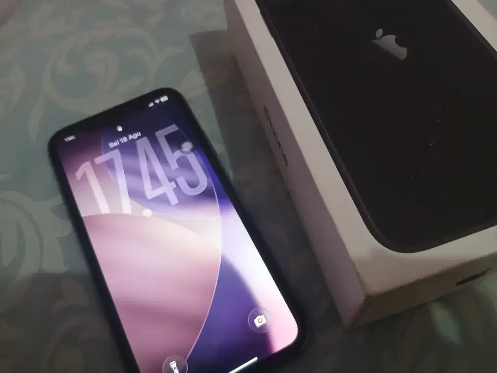 Iphone 11,128gb,  jaringan permanen