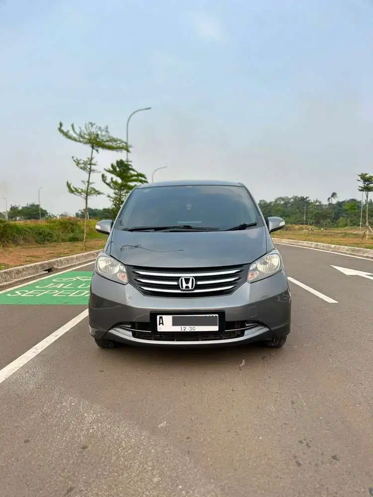 Honda Freed 2010 matik