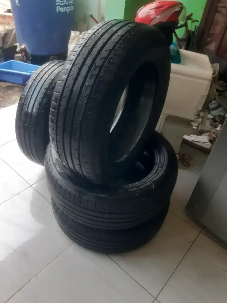 Jual ban 18/60/225 merk dunlop