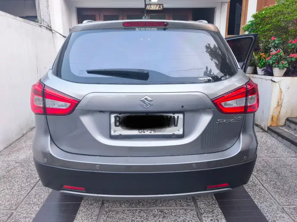 Suzuki Scross 2019 Abu Second