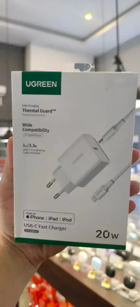 Ugreen 50698 Charger USB-C 20W + Type-C to Lightning Cable White