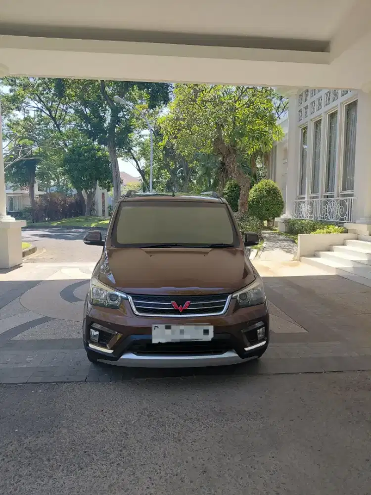 Confero S 1.5Lux 2017 Captain Seat