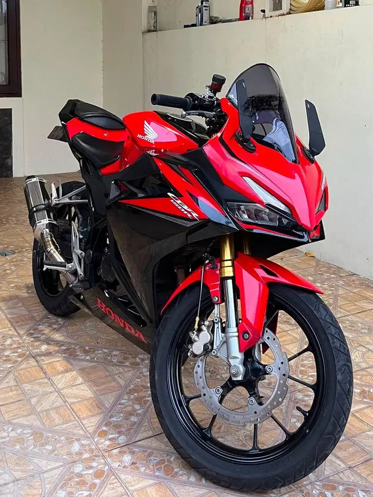 DIJUAL HONDA CBR150R nik 2022