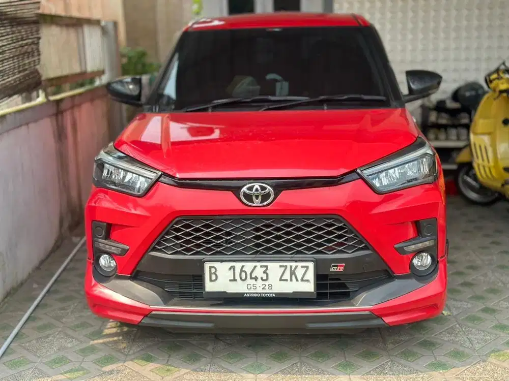 Toyota Raize GR AT sporty 2023 ( milik pribadi )