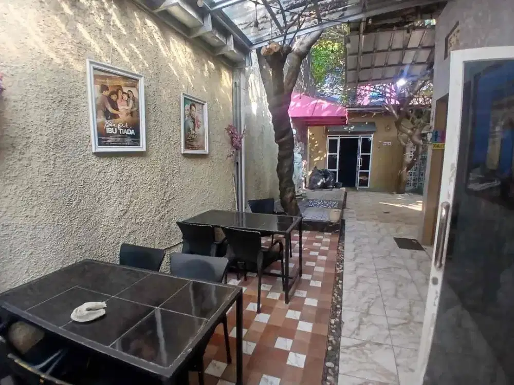 Disewakan Ruang Usaha (Non-Furnished) Eks Cafe Di Rawa Lumbu Kota Bekasi