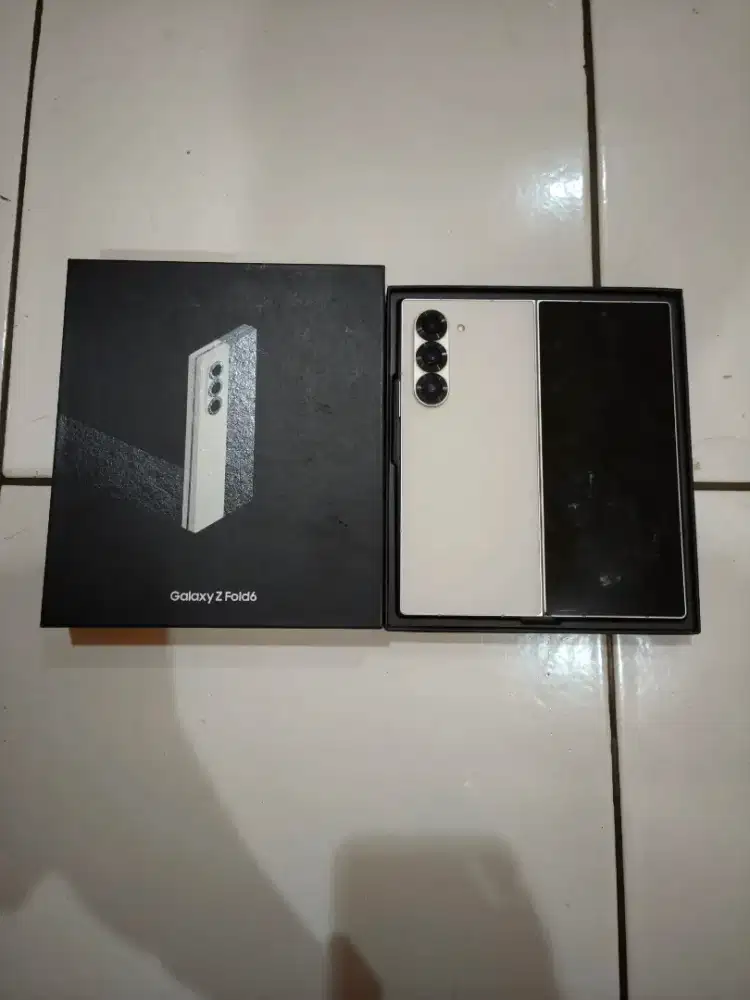 Samsung Z Fold 6 12/512gb SEIN zfold6 zfold fold6