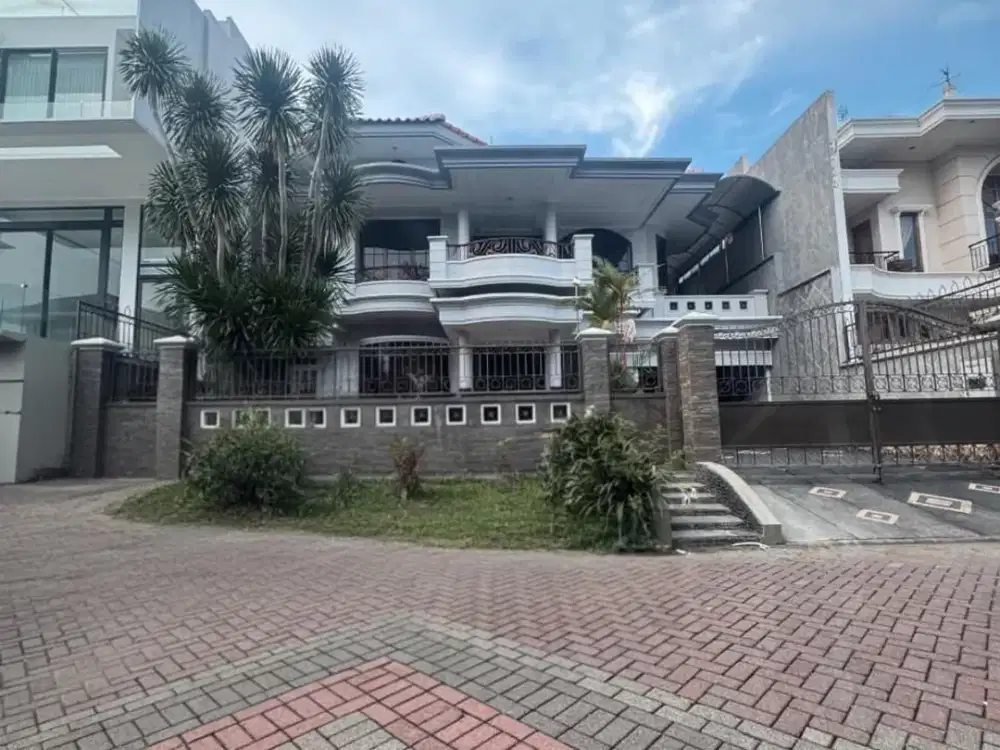 Rumah Graha Famili Blok D• Hadap Selatan • SHM • Kosongan