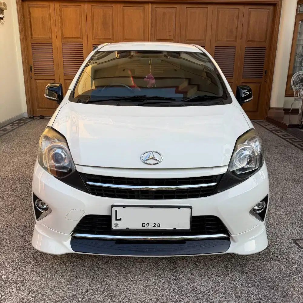 Daihatsu Ayla Matic Tipe X Warna Putih 2015 Audio Body Kit Velg 16 Ori