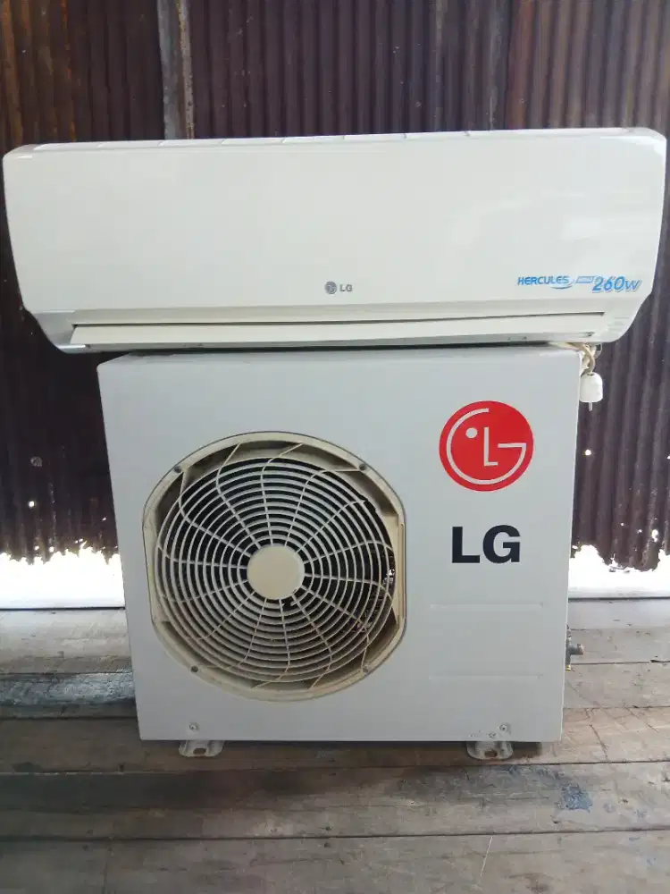 DIJUAL AC BEKAS 1/2 PK GRATIS PASANG