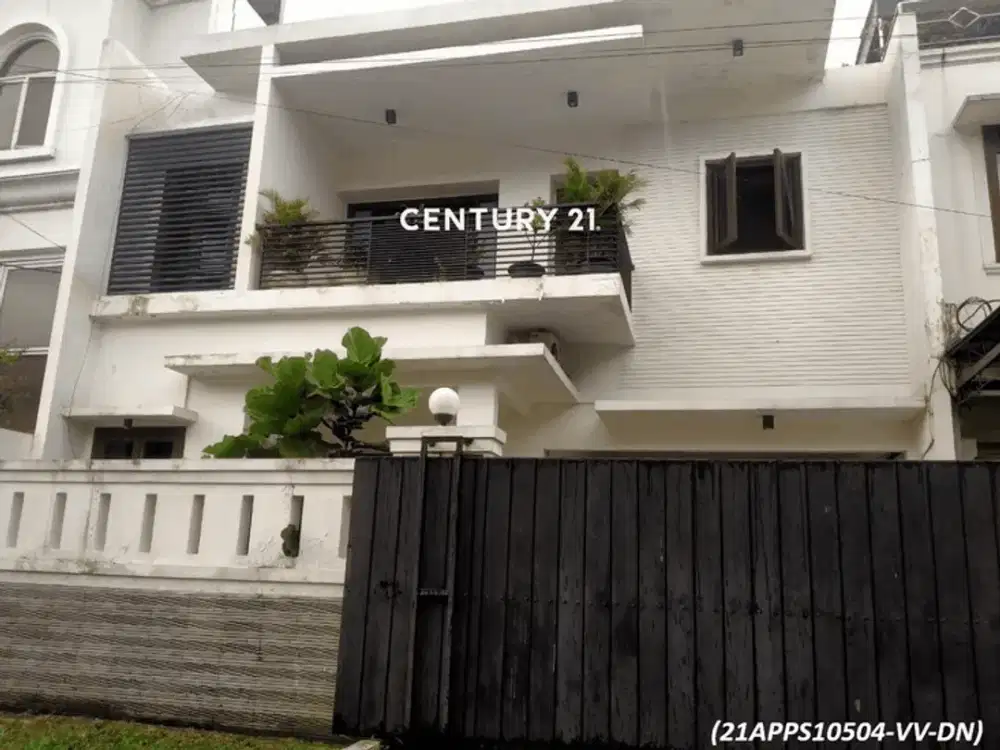 Dijual Rumah Siap Huni Lokasi Strategis Pondok Indah