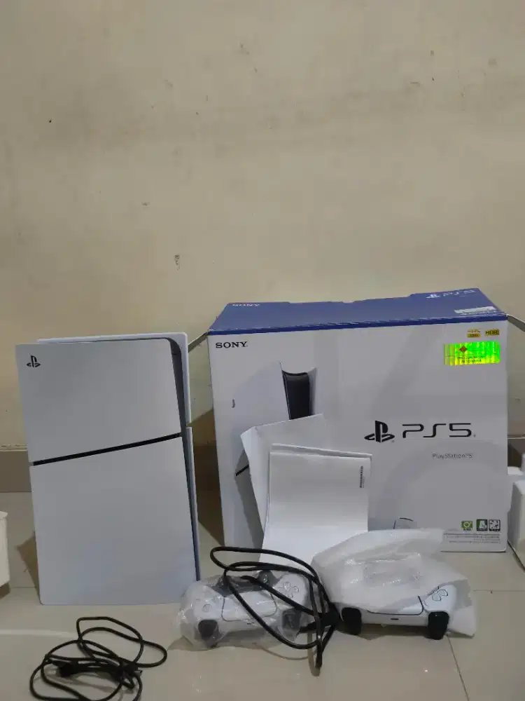 Dijual Ps 5 slim disk 1Tb