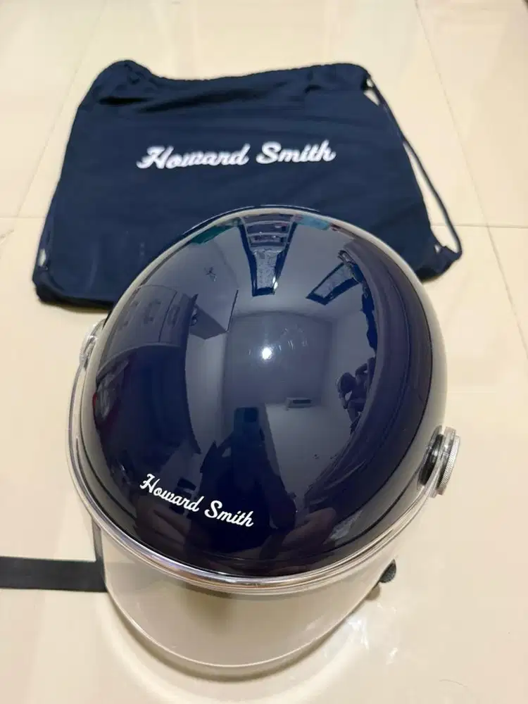 Howard Smith uk M