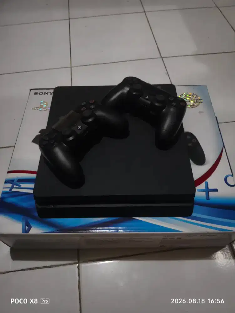 PS4 SLIM 1TB 2STIK