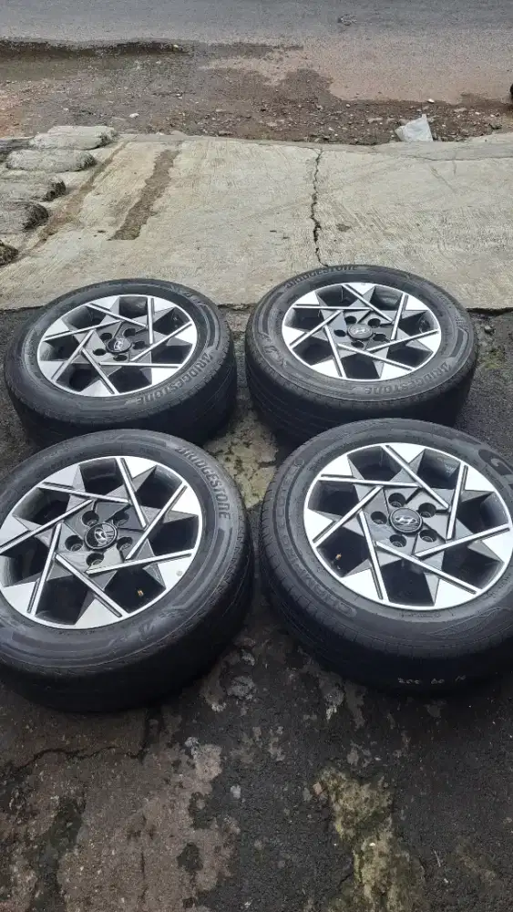 Stargezer prime ring 16 velg mobil hyundai stargezer prime