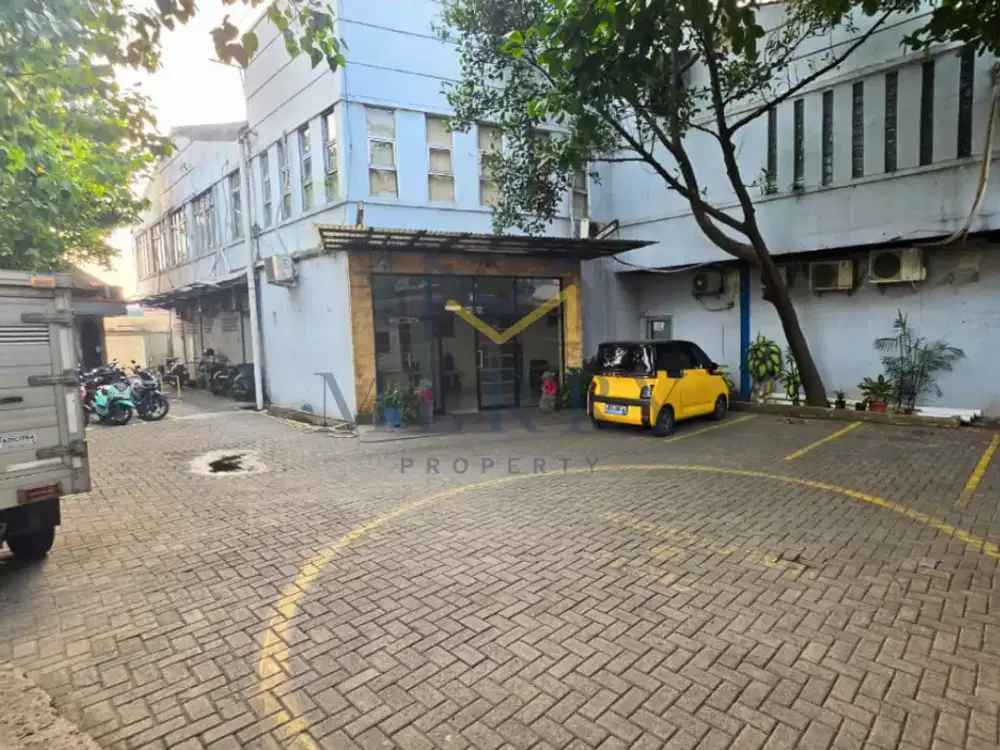 DIJUAL GUDANG dengan IJIN INDUSTRI di Area CIPONDOH TANGERANG