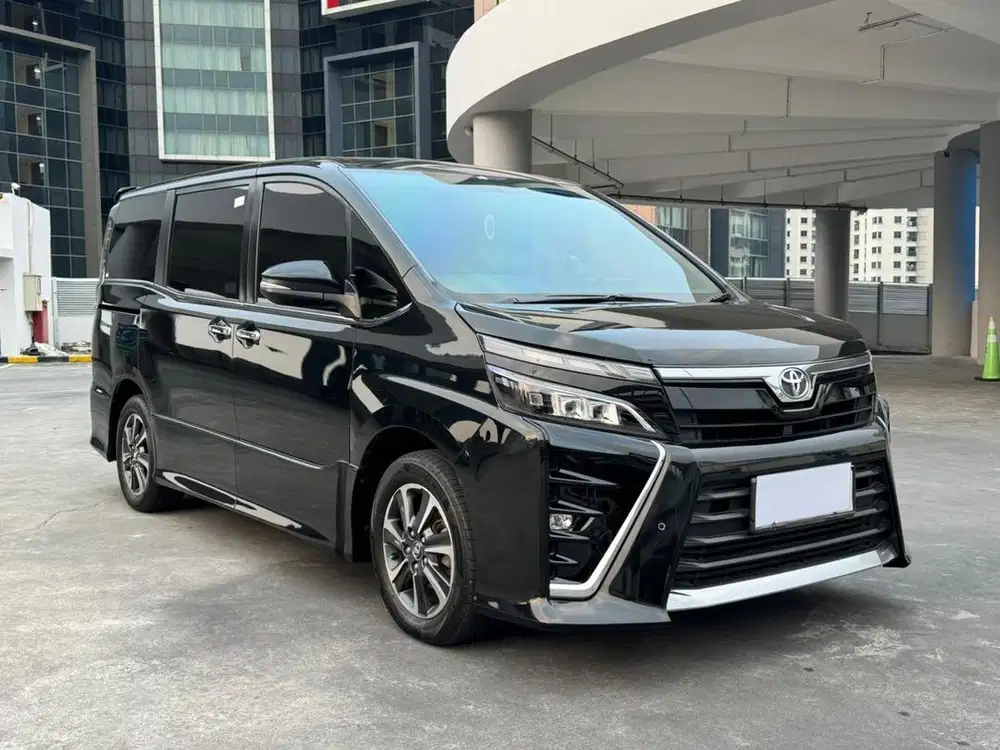 Toyota Voxy At 2018