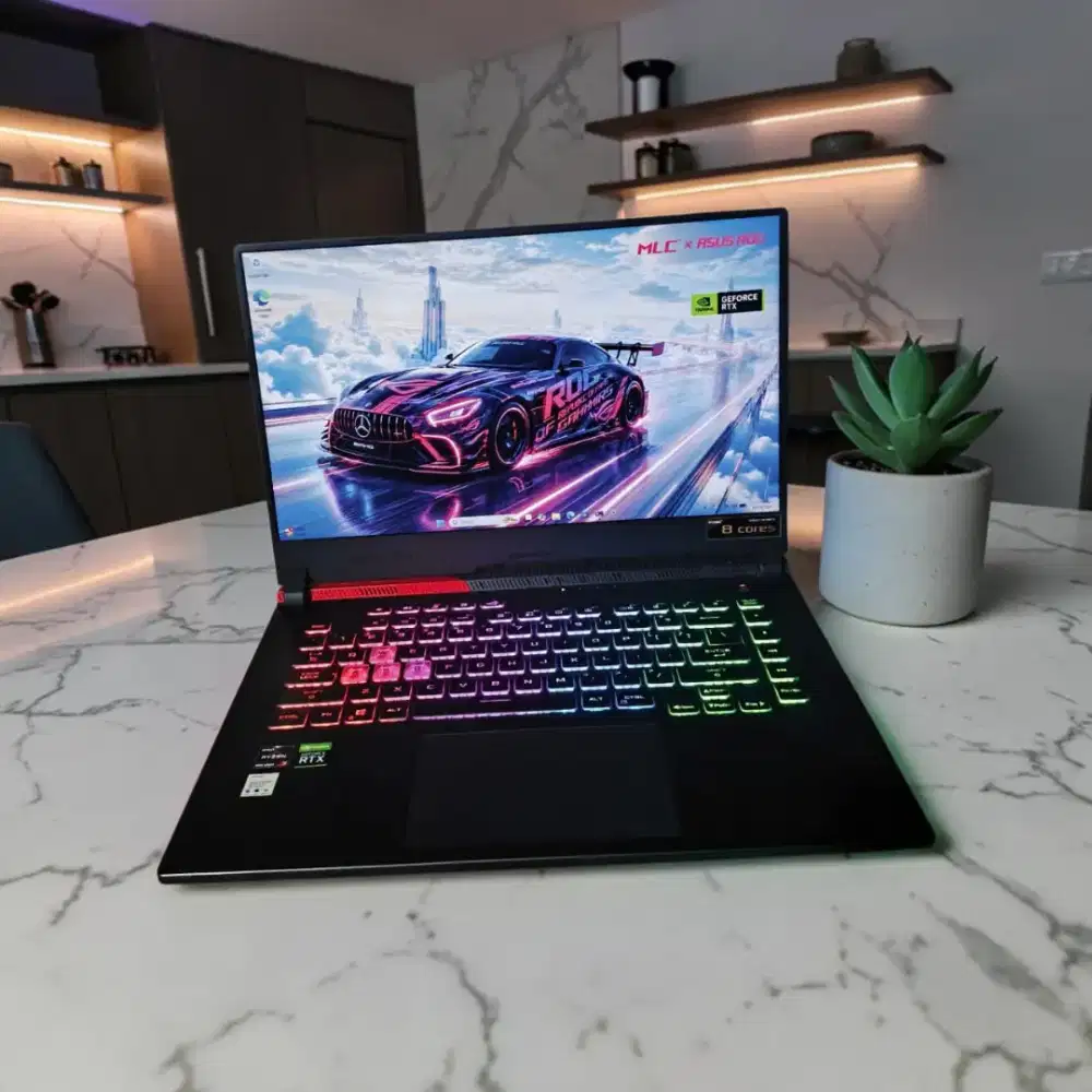Laptop Super Gaming Asus ROG Strix VGA Nvidia RTX Siap Rendering