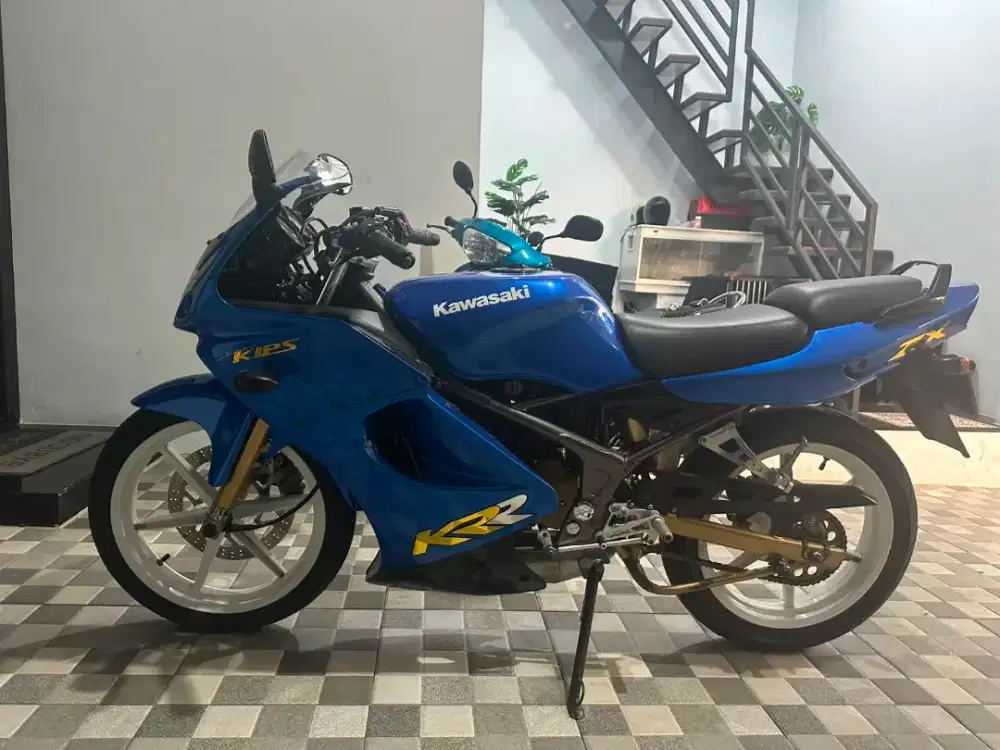 Ninja RR tahun 2007 full Spec surat2 lengkap Ats nama pribadi siap gas