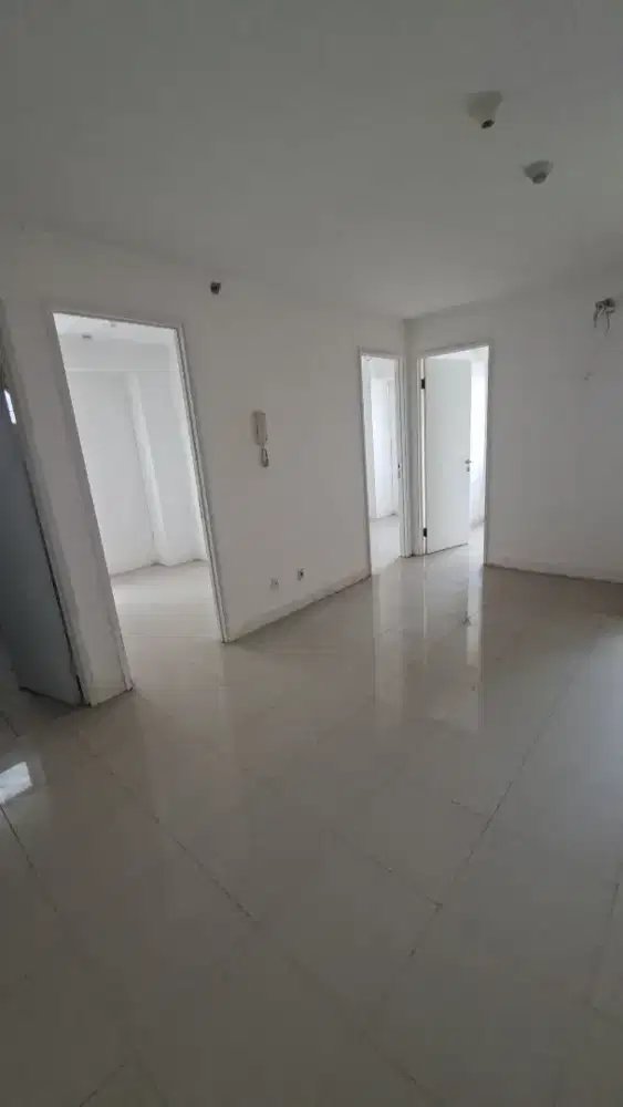Tower Dahlia Dijual 3BR Kosongan Apartemen Bassura City