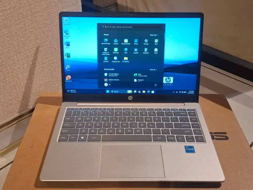 Laptop Hp 14-ep0xxx, Intel Core N305, Ram 8/512 gb