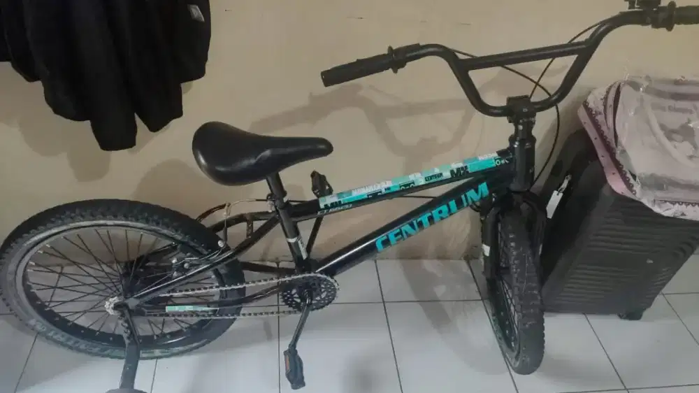 Sepeda BMX Centrum 20